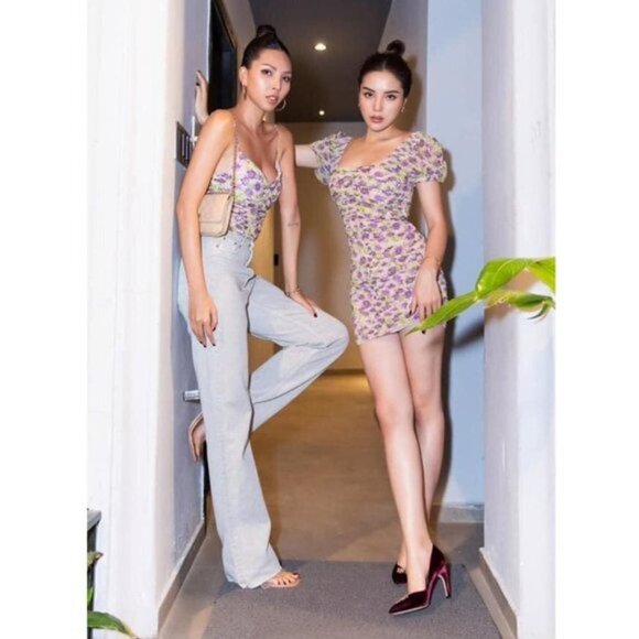 NWT Zara multicoloured floral draped ruched V-neck crop top, XS - Picture 2 of 6